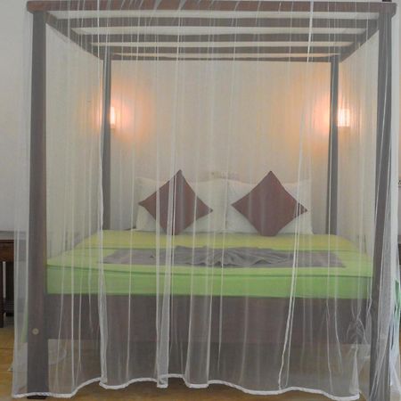 Palm Garden Guest House Галле Экстерьер фото