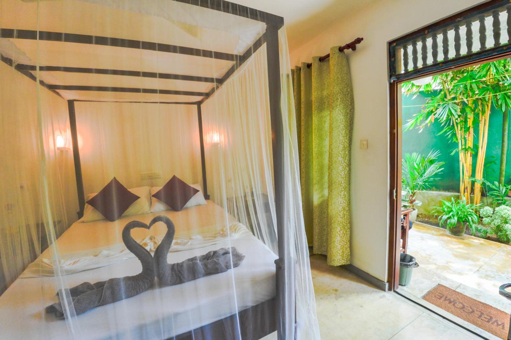 Palm Garden Guest House Галле Экстерьер фото